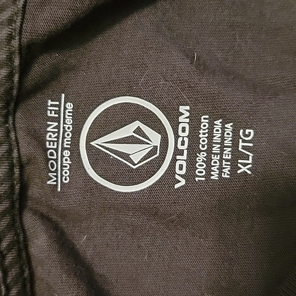 VOLCOM tee - Picture 3 of 3